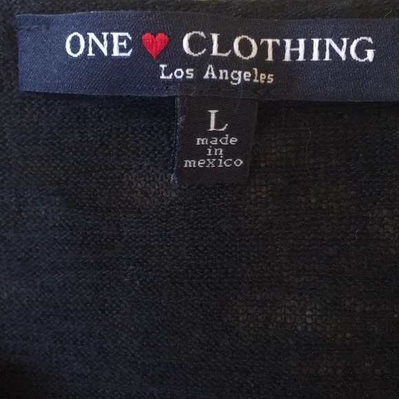 One Clothing Los Angeles Sheer V-Neck Top - Picture 11 of 12